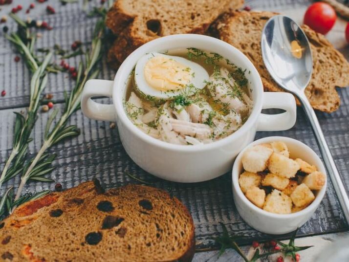 chicken broth with eggs for a protein diet