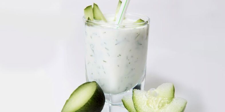 Kefir cocktail with cucumber for weight loss